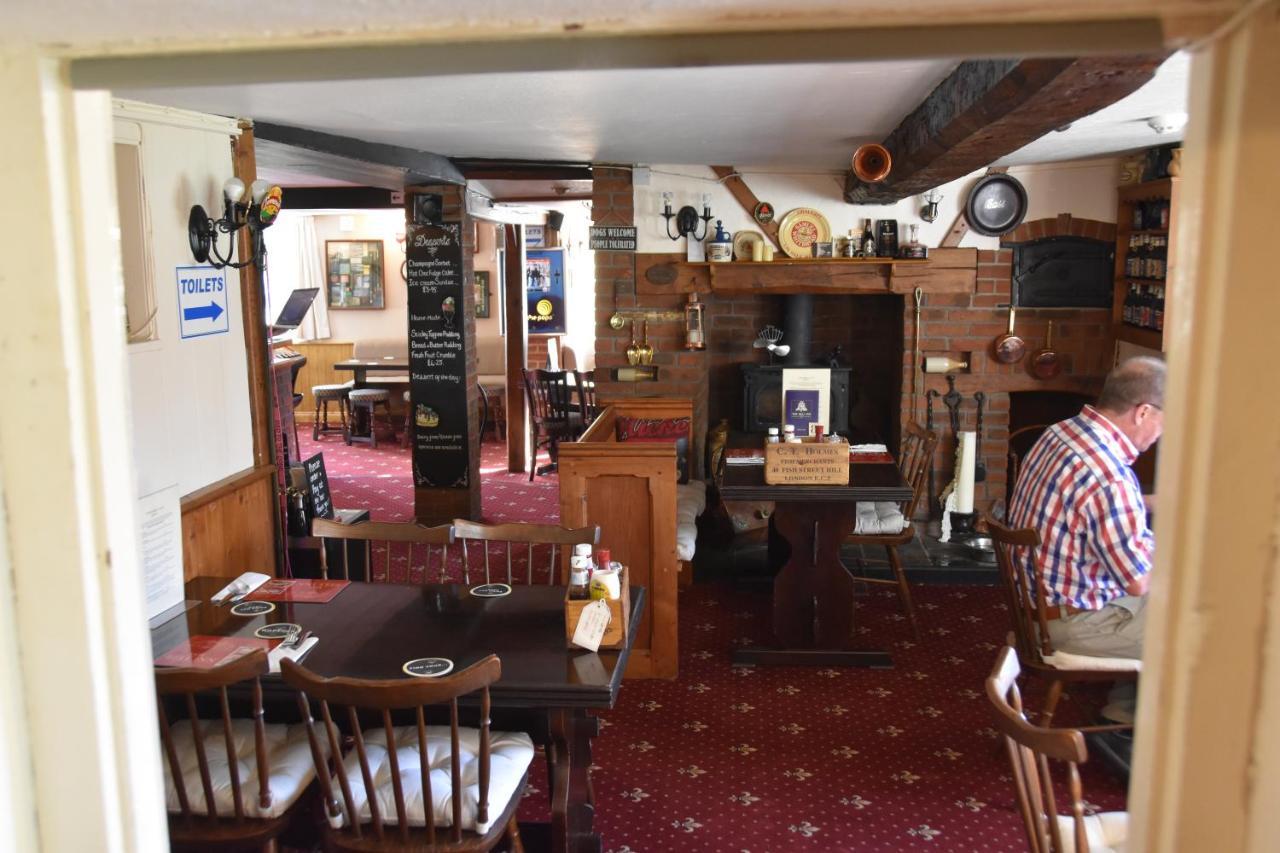 The Bell Inn Salisbury Zewnętrze zdjęcie