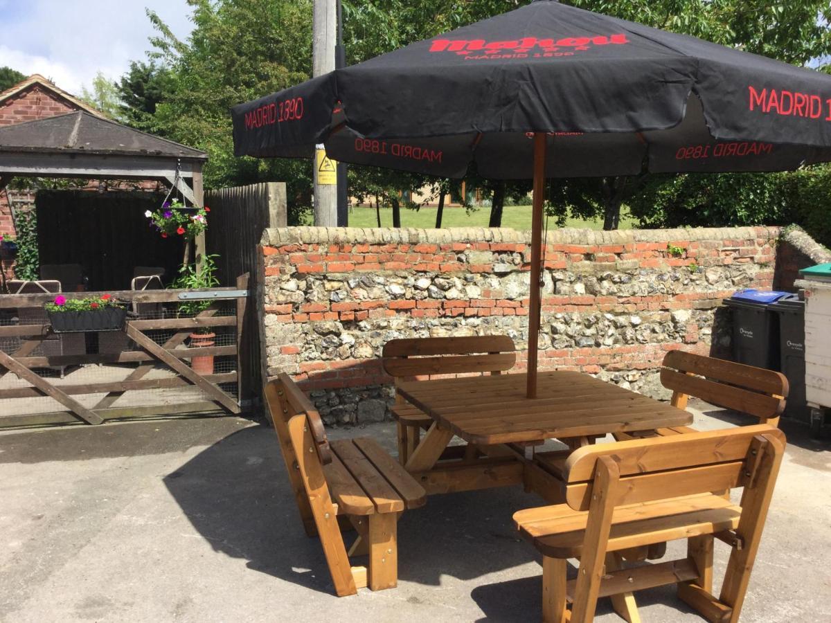 The Bell Inn Salisbury Zewnętrze zdjęcie